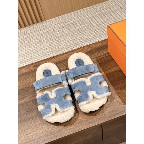 Hermes Slippers