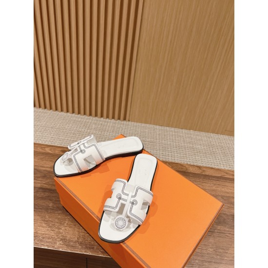 Hermes Slippers