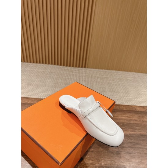 Hermes Slippers