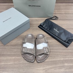 Balenciaga slippers