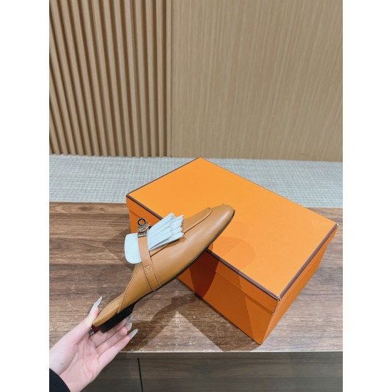 Hermes Slippers