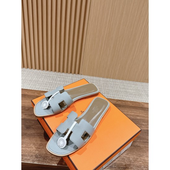 Hermes Slippers