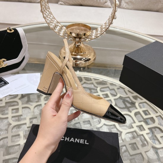 Chanel Pumps