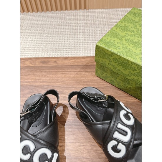 Gucci Slippers Sandals