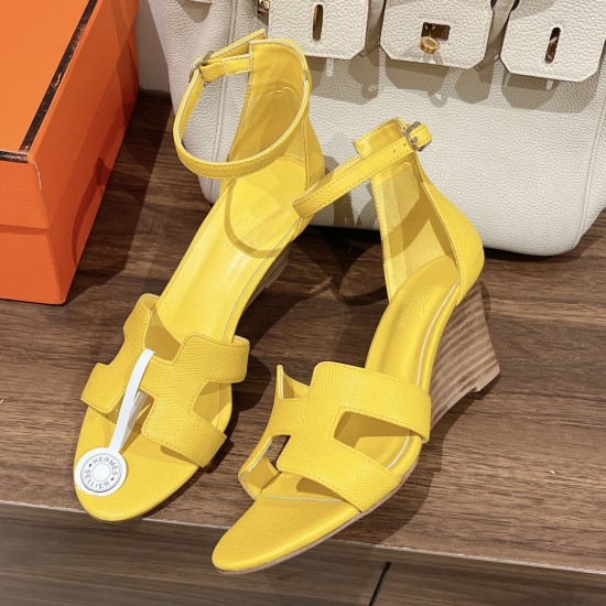 Hermes Sandals