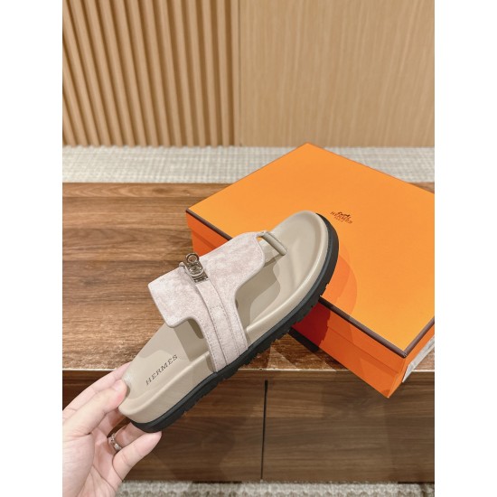 Hermes Slippers