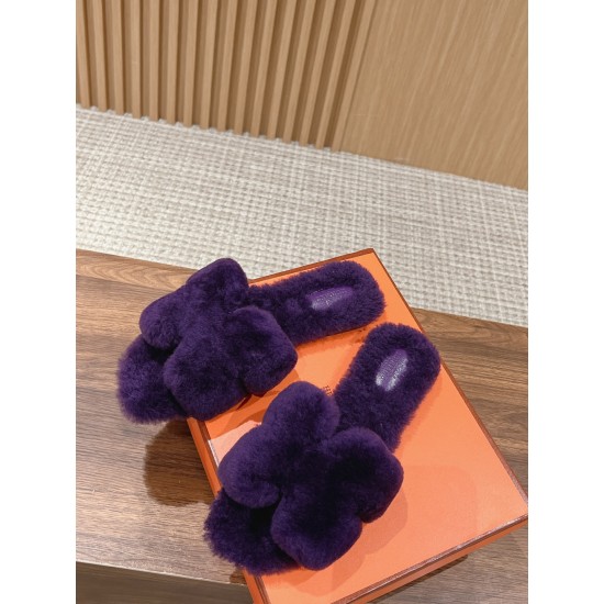 Hermes Slippers