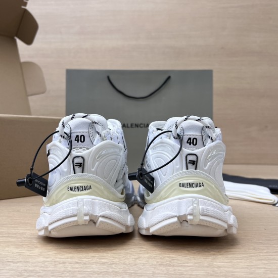Balenciaga Runner Sneaker
