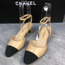 Chanel Pumps