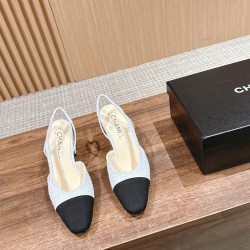 Chanel Pumps