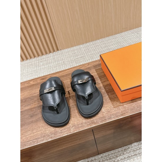 Hermes Slippers