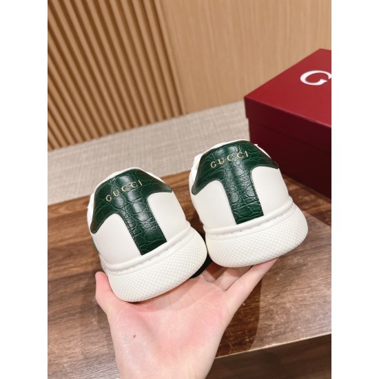 Gucci Sneakers