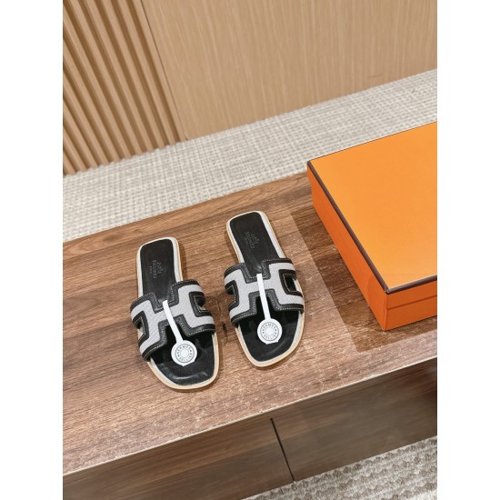 Hermes Slippers