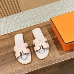 Hermes Slippers