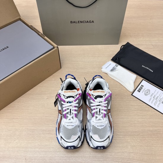 Balenciaga Runner Sneaker