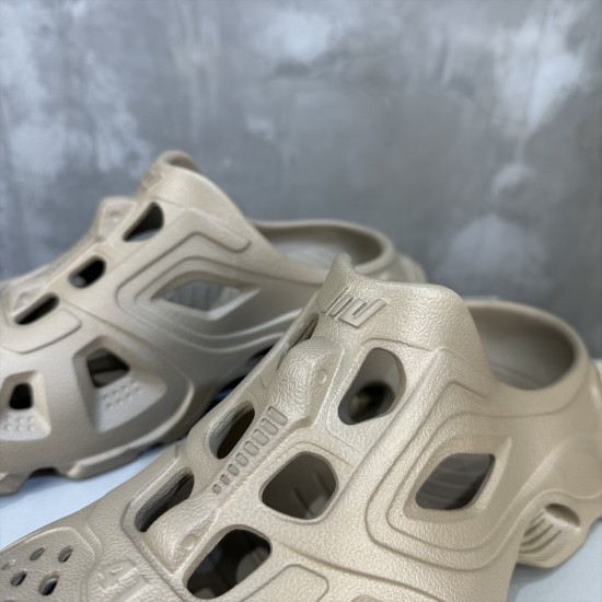 BALENCIAGA Mold Closed Rubber Sandals 