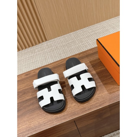 Hermes Slippers