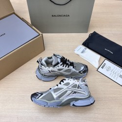 Balenciaga Runner Sneaker