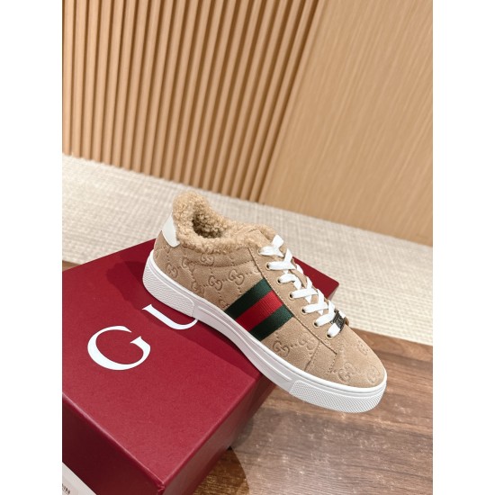 Gucci Sneakers