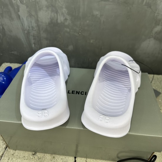 BALENCIAGA Mold Closed Rubber Sandals 