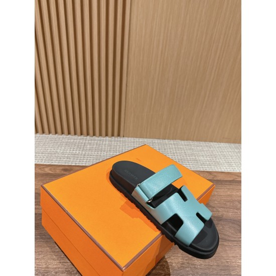 Hermes Slippers