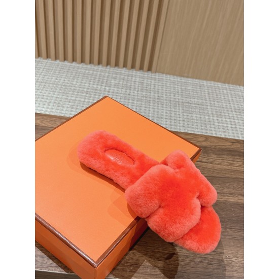 Hermes Slippers