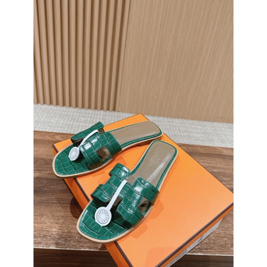 Hermes Slippers