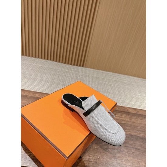 Hermes Slippers