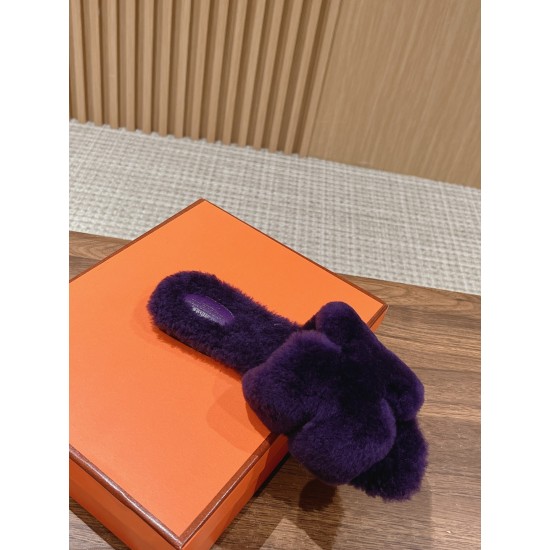 Hermes Slippers