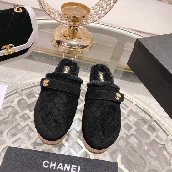 Chanel Slippers