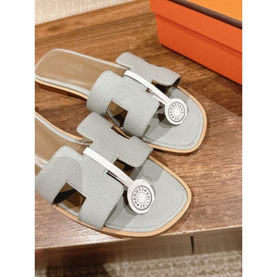 Hermes Slippers