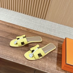 Hermes Slippers