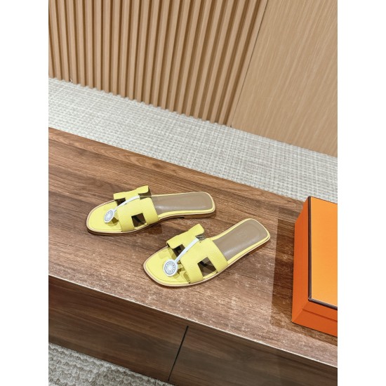 Hermes Slippers