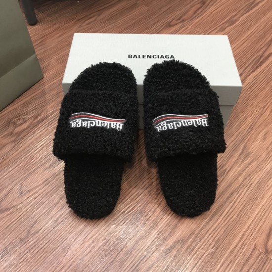 Balenciaga slippers