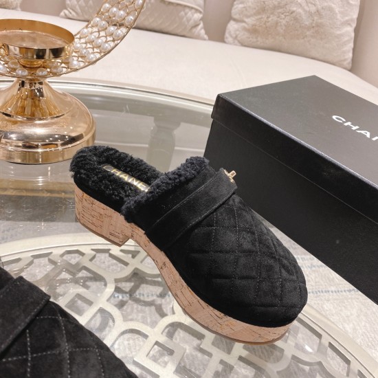 Chanel Slippers