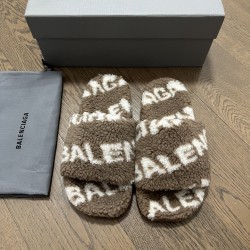 Balenciaga slippers