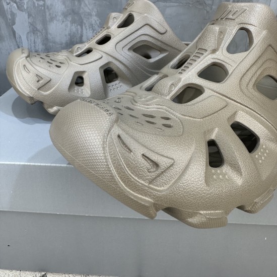 BALENCIAGA Mold Closed Rubber Sandals 