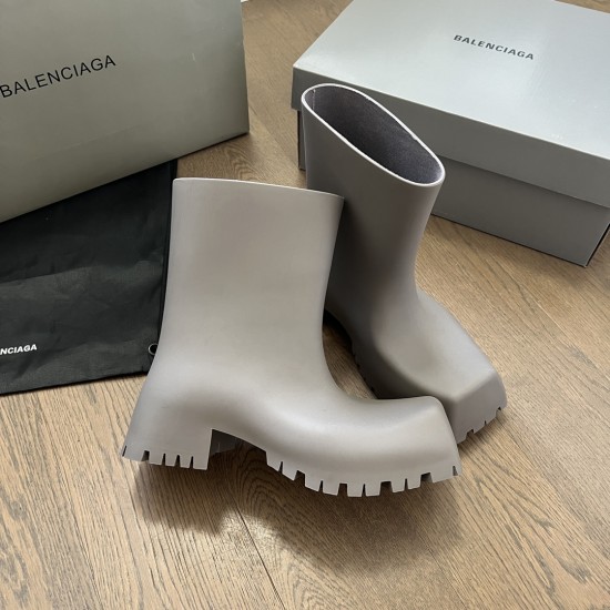 Balenciag TROOPER