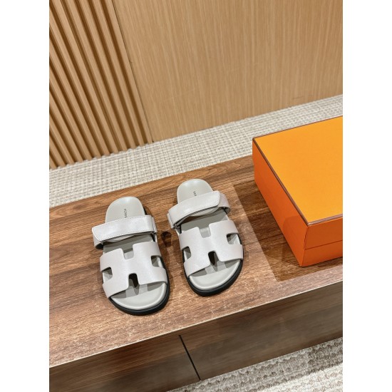 Hermes Slippers