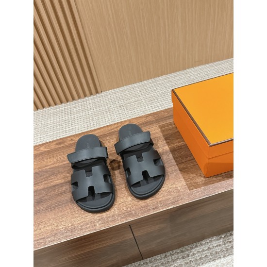 Hermes Slippers