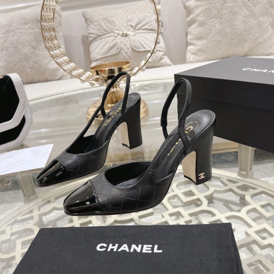 Chanel Pumps