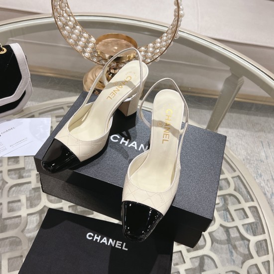 Chanel Pumps