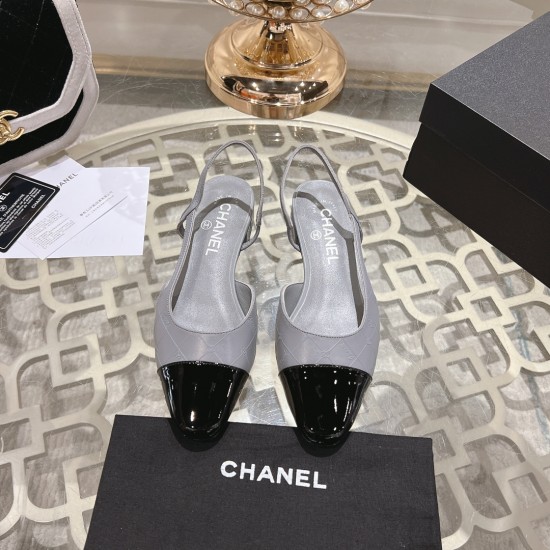 Chanel Pumps