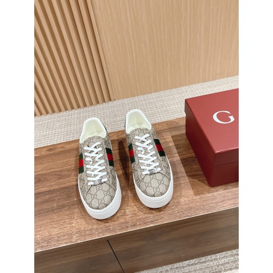 Gucci Sneakers
