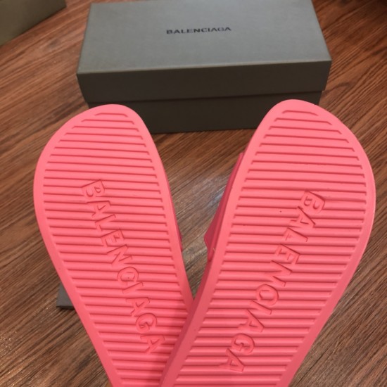 Balenciaga slippers