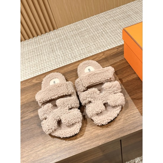 Hermes Slippers