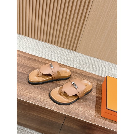 Hermes Slippers