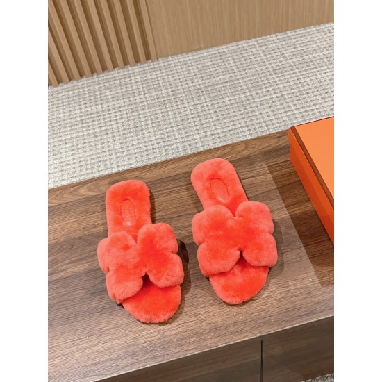 Hermes Slippers