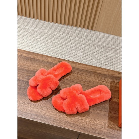 Hermes Slippers