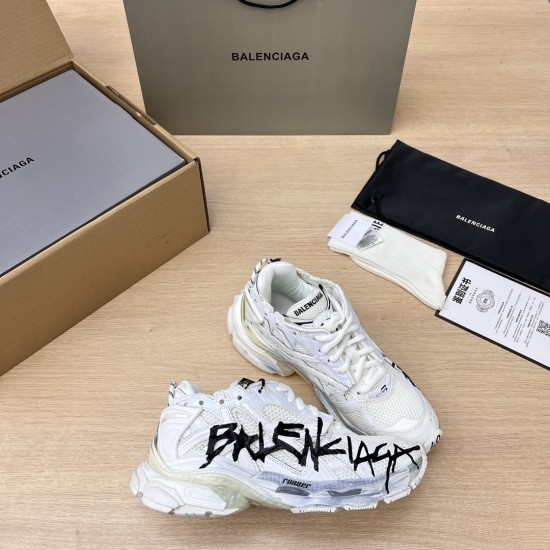 Balenciaga Runner Sneaker